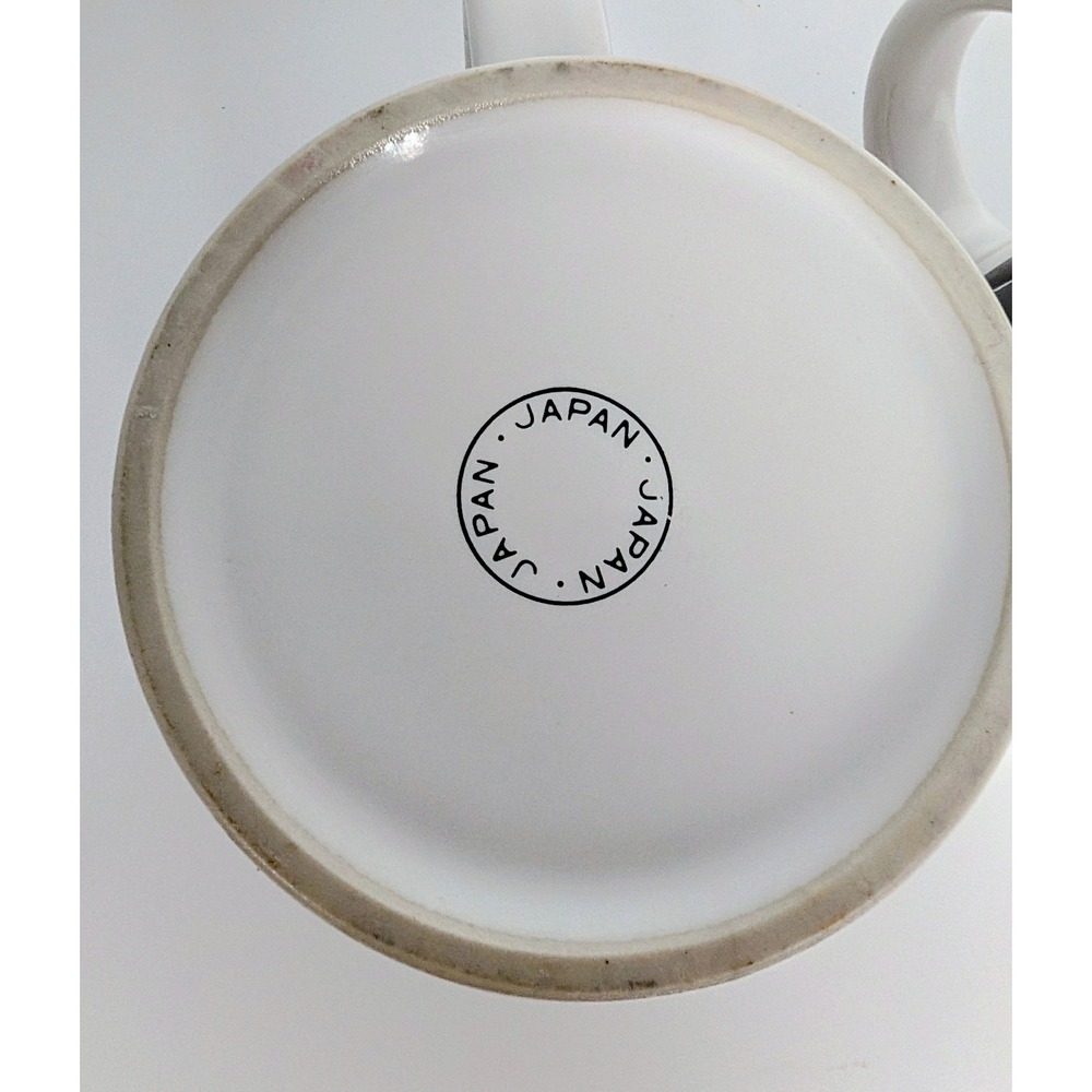 Vintage Penguin Holiday Mug Set Japan 1980's - Picture 10 of 10